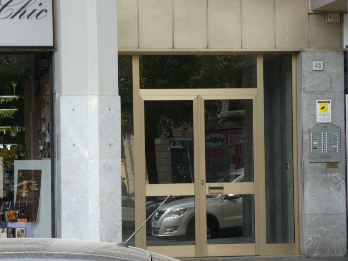 Metro Apartment Collegno Exterior foto
